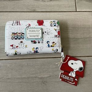 Loungefly Peanuts Christmas Wallet